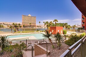 Riverfront Bullhead City Condo Near Casinos!