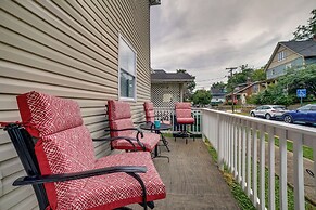 Morgantown Home: 1 Mi to West Virginia University!