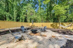 Pet-friendly Lavonia Cabin, Walk to Lake Hartwell!