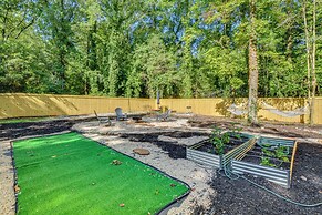 Pet-friendly Lavonia Cabin, Walk to Lake Hartwell!