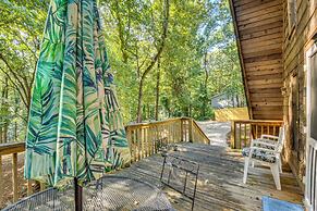 Pet-friendly Lavonia Cabin, Walk to Lake Hartwell!