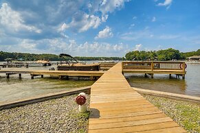 Spacious Virginia Retreat w/ Dock & Beach Access!