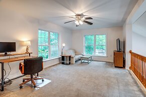 Spacious Virginia Retreat w/ Dock & Beach Access!