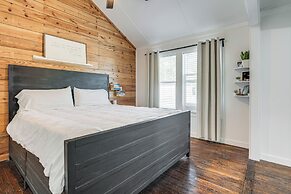 Fire Pit & Yard: Dog-friendly Spicewood Home