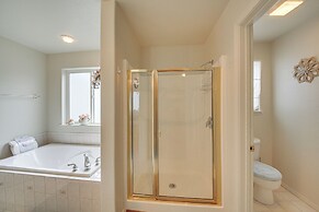 Moyie Springs Home w/ Views, Near Kootenay River!