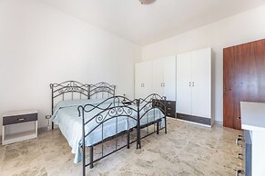 Dante Apartment With Ac In Gallipoli