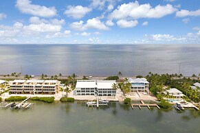 180 Degrees Of Ocean Views, Sitting On A Large Lagoon That Opens To Fl
