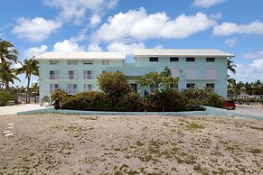 180 Degrees Of Ocean Views, Sitting On A Large Lagoon That Opens To Fl