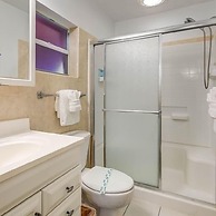 Entire Compound On Gated Bayfront Property 6 Bedroom Estate by RedAwni