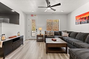 Terra Retreat #9 4 Bedroom Condo