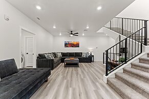 Terra Retreat #9 4 Bedroom Condo