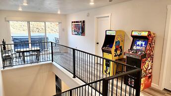 Terra Retreat #9 4 Bedroom Condo