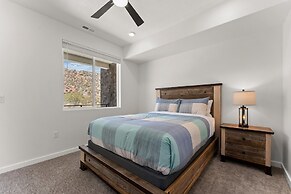 Terra Retreat #9 4 Bedroom Condo