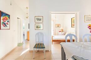 Casa Nebari Seaside Home-fully Equipped Ideal Spot