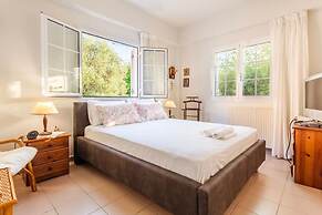 Casa Nebari Seaside Home-fully Equipped Ideal Spot