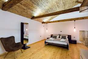 Aigli Seafront Loft-bespoke Design Gem