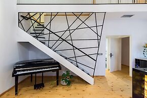 Aigli Seafront Loft-bespoke Design Gem