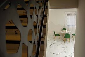 Pot of Gold Butler Residence