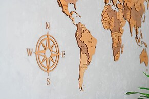 Apartment With Parking by Renters