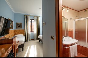 Consoli Romani Vatican Rooms