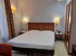 Consoli Romani Vatican Rooms