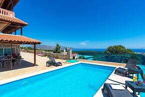 Escape to Paradise - Chania s Seaside Getaway