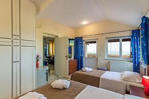 Escape to Paradise - Chania s Seaside Getaway