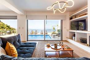 Aigli Luxury Villa - Panoramic Seaview Retreat
