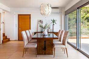 Aigli Luxury Villa - Panoramic Seaview Retreat