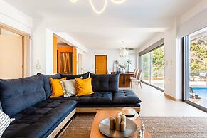 Aigli Luxury Villa - Panoramic Seaview Retreat