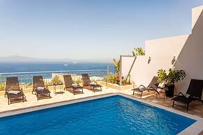 Aigli Luxury Villa - Panoramic Seaview Retreat