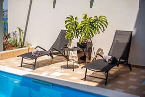 Aigli Luxury Villa - Panoramic Seaview Retreat