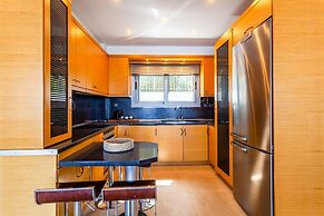 Aigli Luxury Villa - Panoramic Seaview Retreat