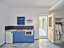 Villa Maria - Naoussa Fishes Blue Grey Suite