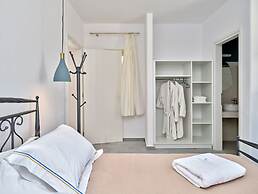 Villa Maria - Naoussa Squares Blue Gold Suite