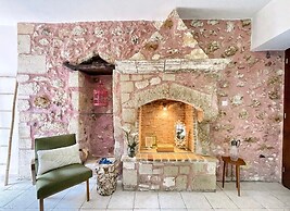 Sohora s Spring Sanctuary - Paradise Courtyard Gem