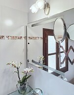 Sohora s Spring Sanctuary - Paradise Courtyard Gem