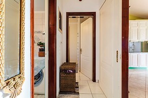 Beachfront Luxury Villa-private Pool Garden Heaven