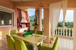 Beachfront Luxury Villa-private Pool Garden Heaven