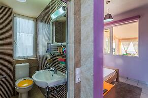 Beachfront Luxury Villa-private Pool Garden Heaven