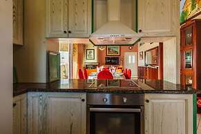 Beachfront Luxury Villa-private Pool Garden Heaven