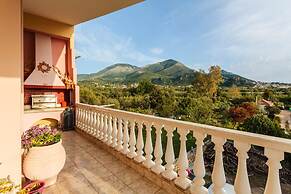 Beachfront Luxury Villa-private Pool Garden Heaven