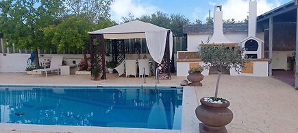 Beachfront Luxury Villa-private Pool Garden Heaven