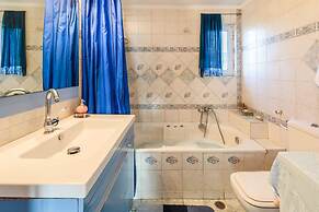 Beachfront Luxury Villa-private Pool Garden Heaven