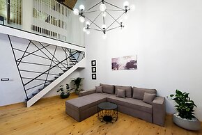 Aigli Seafront Loft-luxury Design Retreat