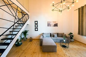 Aigli Seafront Loft-luxury Design Retreat