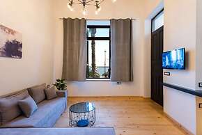 Aigli Seafront Loft-luxury Design Retreat