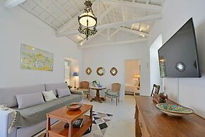 A Sea-licious Vacation - Chic Style in Hydra