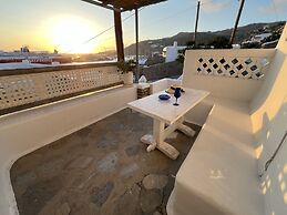 Mykonos Violet Nest - Sea View Escape