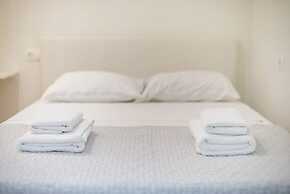 The Urban Loft 2 - Athens Unique Oasis